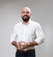 Adrian S H Vasiu