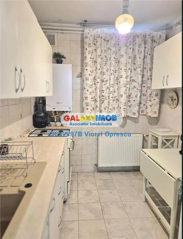 Apartament 3 camere, 2 bai centrala proprie,renovat, bloc tip H, Titan - foto 2