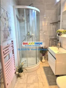 Apartament 3 camere, 2 bai centrala proprie,renovat, bloc tip H, Titan - foto 4