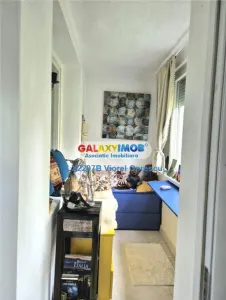 Apartament 3 camere, 2 bai centrala proprie,renovat, bloc tip H, Titan - foto 7