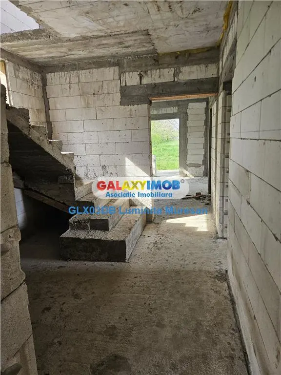 Vanzare casa 4 camere P + 1 Valea Voievozilor Razvad - foto 13