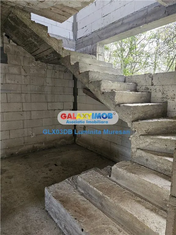 Vanzare casa 4 camere P + 1 Valea Voievozilor Razvad - foto 14