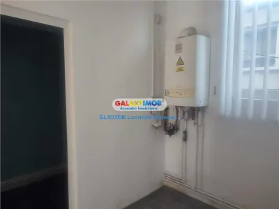Vanzare spatiu comercial Central Targoviste - foto 6