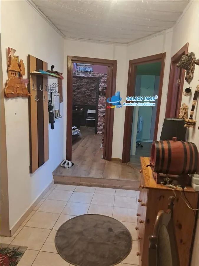 de vanzare apartament cu 3 camere sc int Gavana3 - foto 9