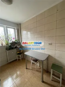 pallady 2 camere spatios 57mp 1980 | 2x AC cada balcon etaj 1 | metrou - foto 7