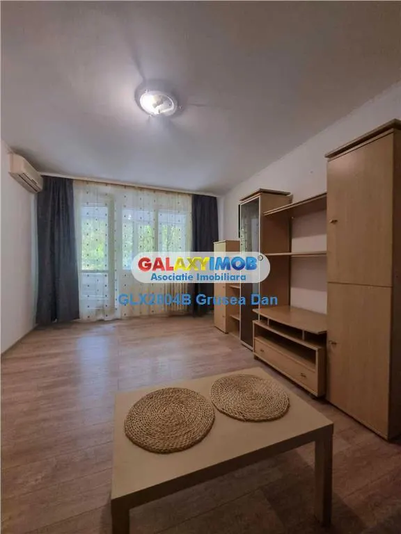 mall vitan 2 camere spatios 60mp etaj 1 | 1990 | AC cada balcon metrou - foto 5