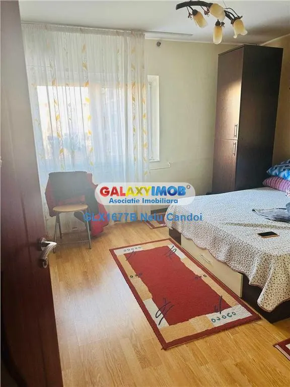 APARTAMENT 3 CAMERE DRUMUL SARII STRADAL - foto 2