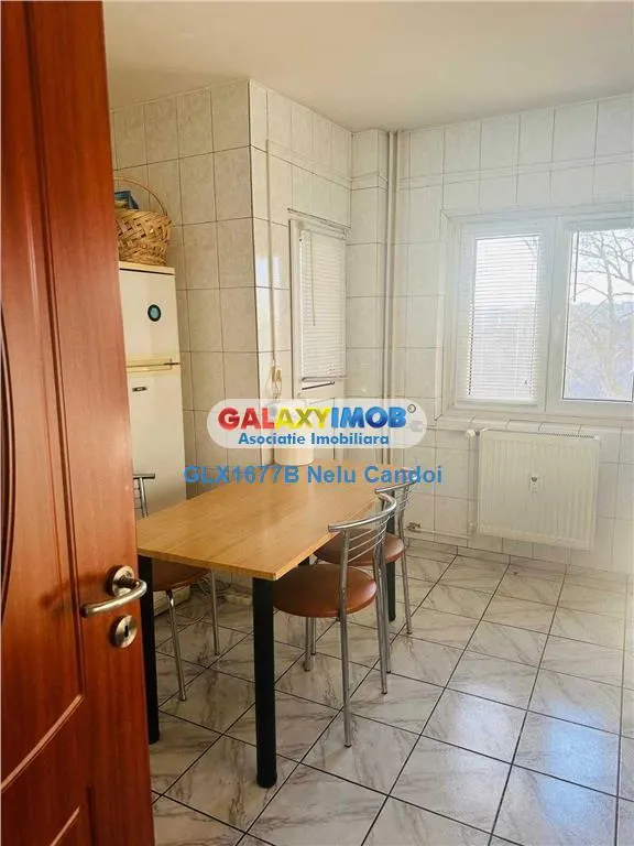 APARTAMENT 3 CAMERE DRUMUL SARII STRADAL - foto 4