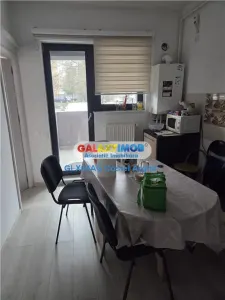 Vindem ap cu 3 cam dec parter mobilat office, central Craiovei - foto 5