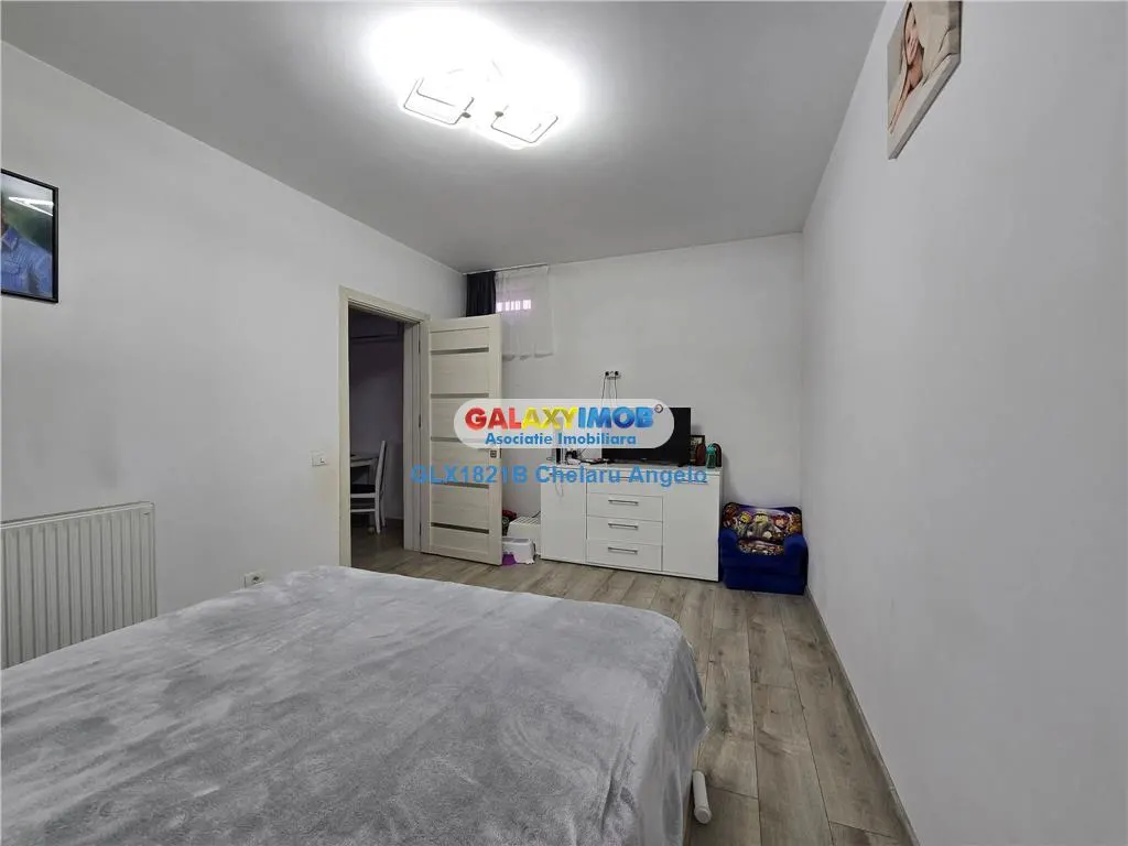 Dobroesti,vila  8 camere,garaj,185 mp utili, teren 222 mp.la cheie - foto 19