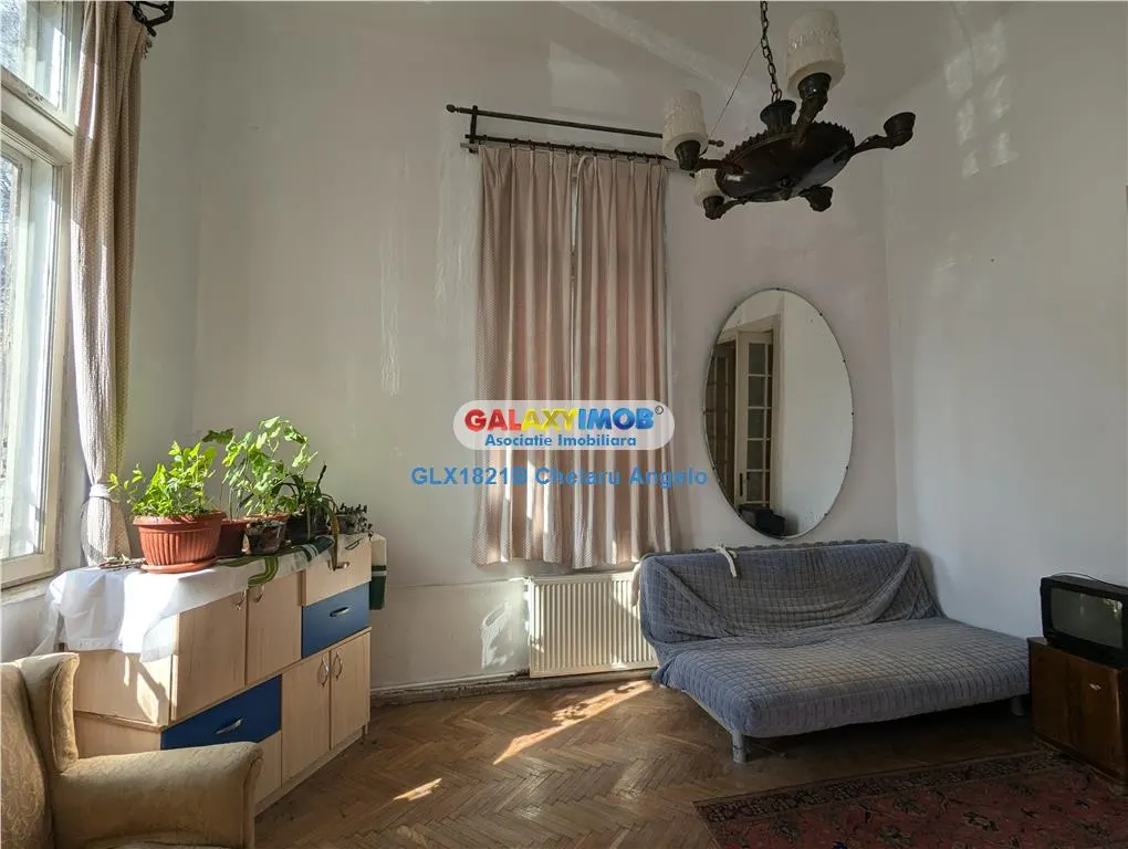 Unirii Cantemir vila P+2 ,210 mp utili, 8 camere teren 155 mp - foto 12