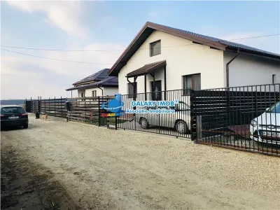Vanzare vila individuala la cheie 4 camere  Sabareni - Central - Sabareni