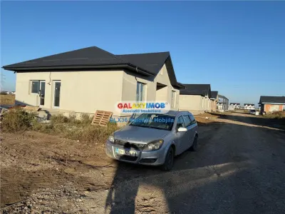 Vanzare vila individuala la cheie 4 camere  Sabareni - Central - foto 15