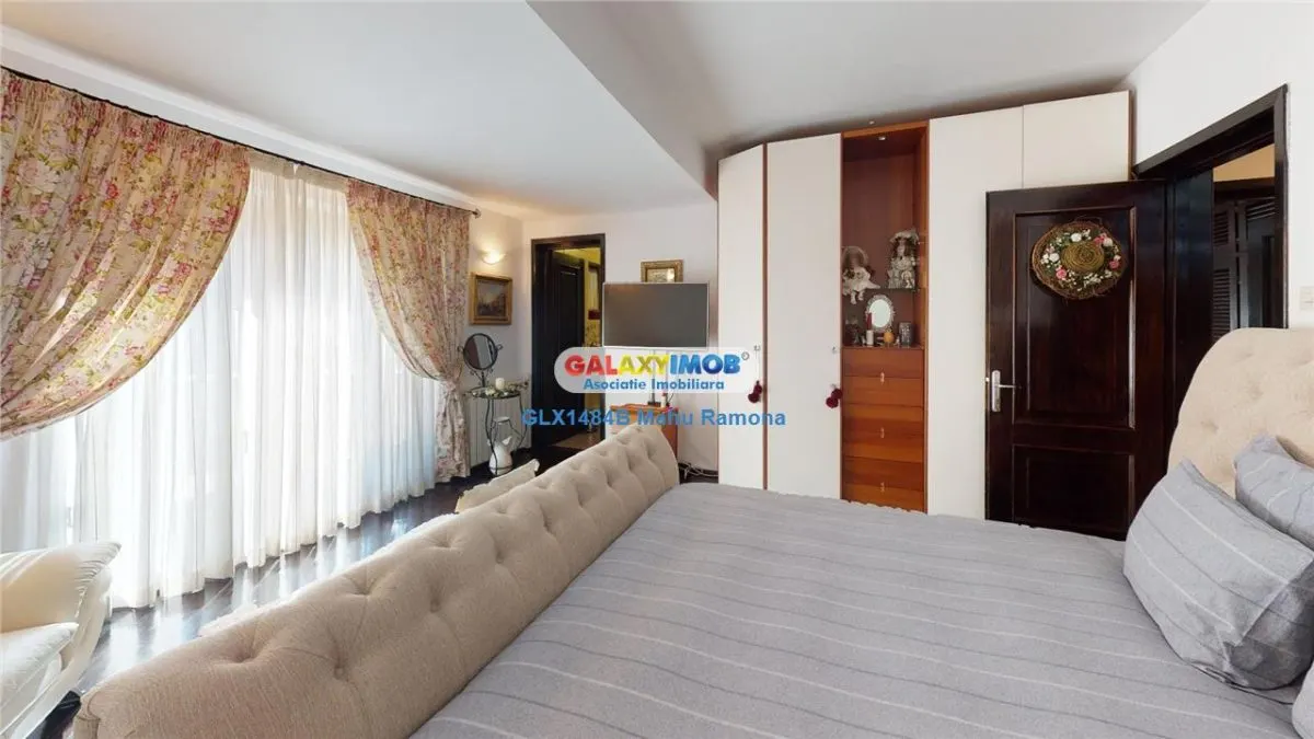 Vila superba, 9 dormitoare, pretabila pentru pensiune, Sinaia - foto 9