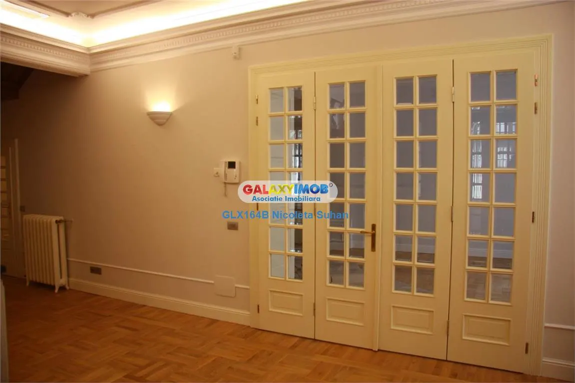 Vila cu farmec Parizian din M-ntuleasa - foto 5