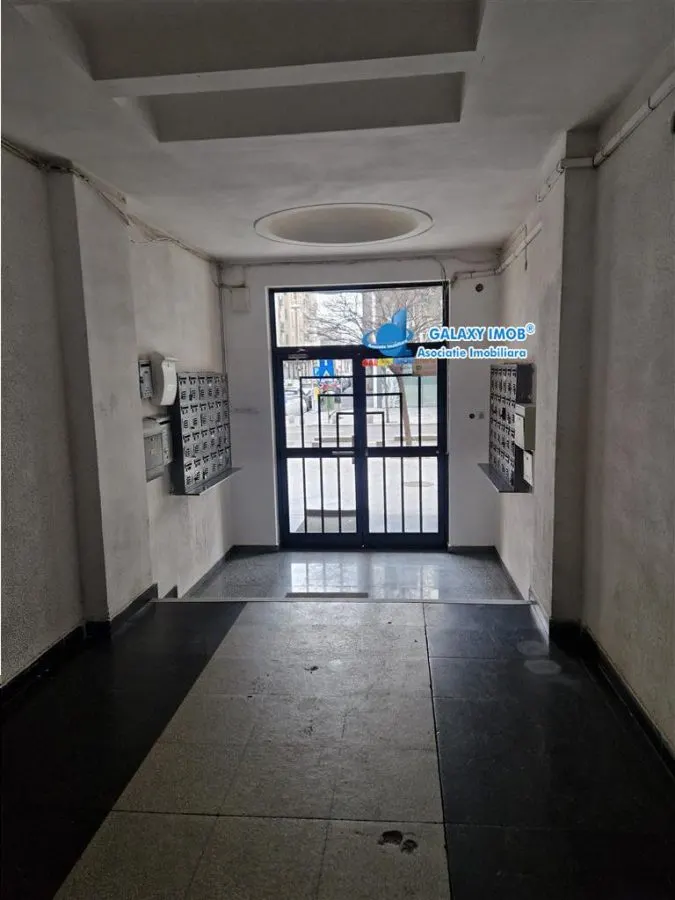 Apartament 2 camere semidecomandat Calea Victoriei - foto 1