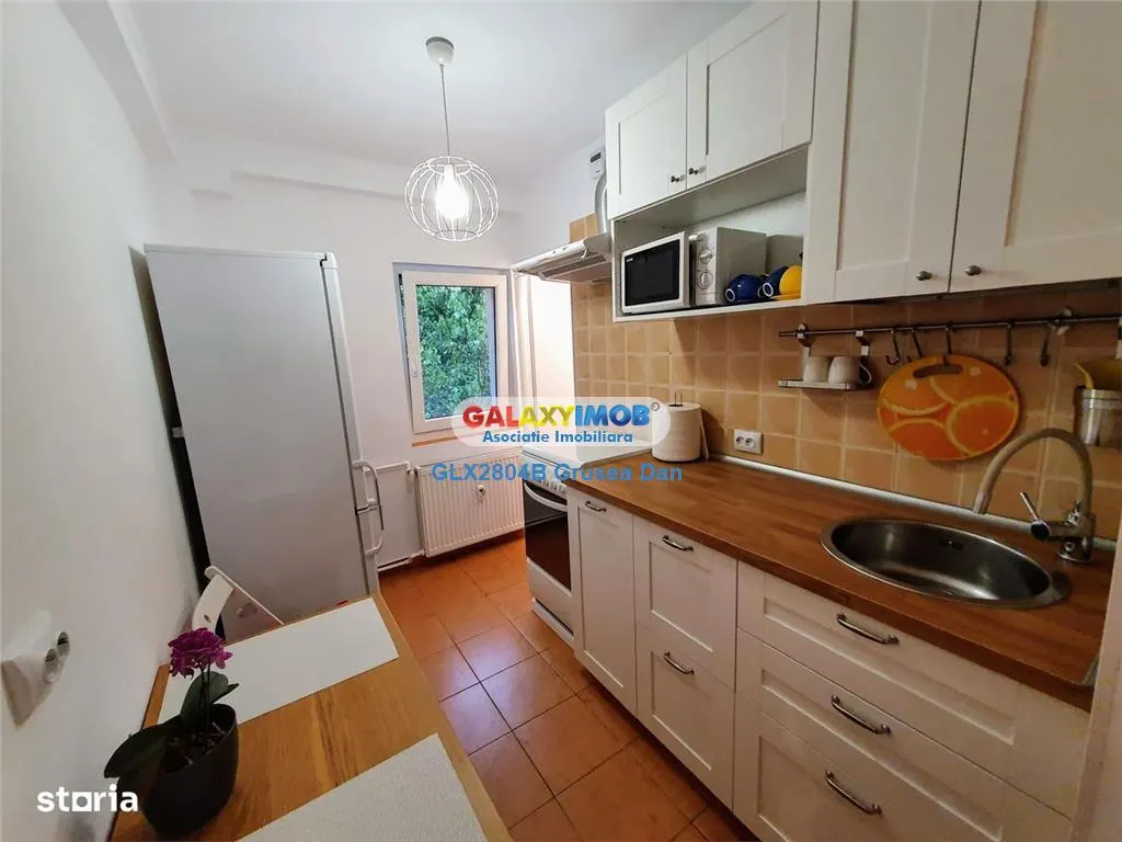 mall vitan | studio 45mp chic modern 1990 | AC pat balcon | metrou - foto 6