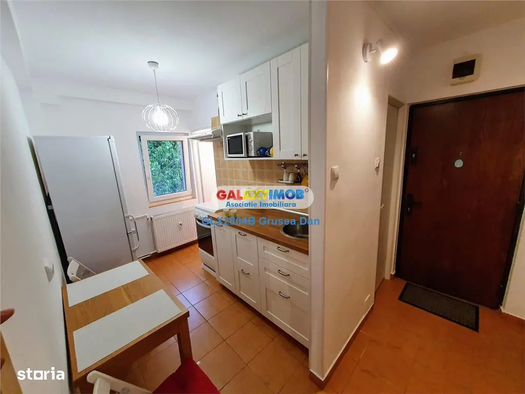 mall vitan | studio 45mp chic modern 1990 | AC pat balcon | metrou - foto 8