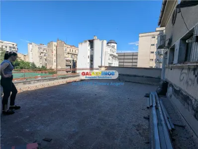 Unirii apartament 7 camere,suprafata utila 198 mp,stare bună - foto 32