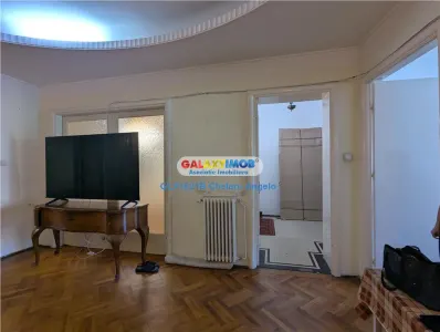 Unirii apartament 7 camere,suprafata utila 198 mp,stare bună - foto 40