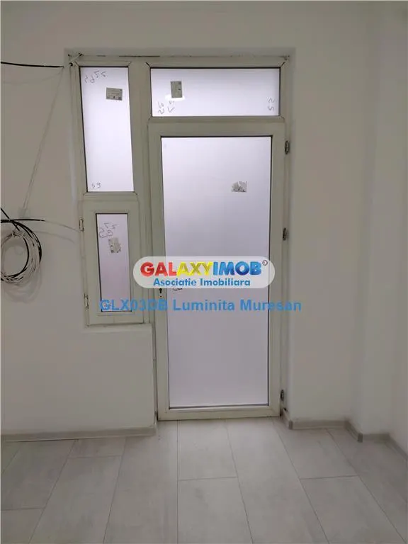 Vanzare spatiu comercial 18mp Voinesti Judetul Dambovita - foto 3