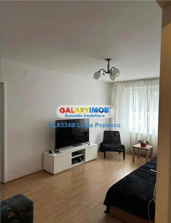 Vanzare apartament 4 camere Sebastian Petre Ispirescu balcon,centrala - foto 1