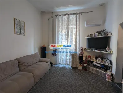Armeneasca etaj vila 5 camere ,suprafata 200 mp, loc parcare - foto 12