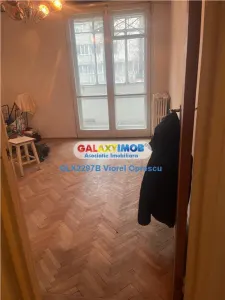 Apartament cu 3 camere, 70 de mp, Restaurant Alba, Titan - foto 3