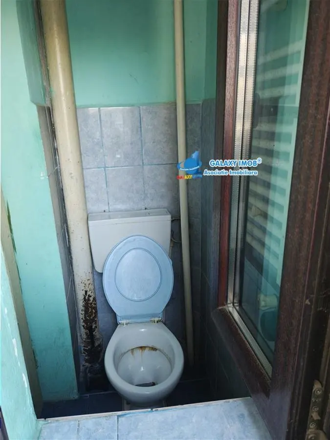 Chitila Triaj Apartament 3 camere 2 bai curte proprie - foto 16