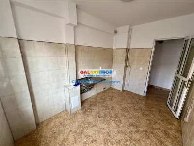 Vanzare apartament 3 camere, Ploiesti, zona ultracentrala - foto 13