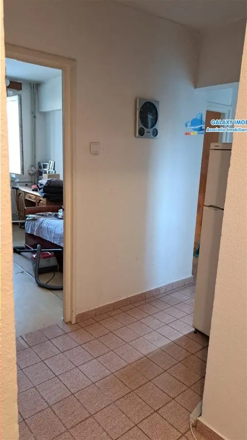 Vanzare apartament 3 camere decomandat DRUMUL TABEREI / FRIGOCOM - foto 14
