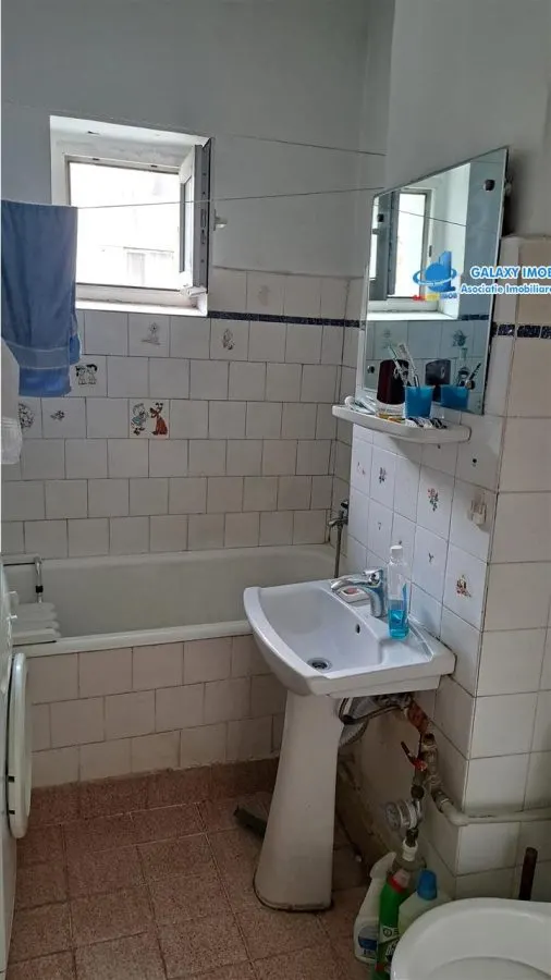 Vanzare apartament 3 camere decomandat DRUMUL TABEREI / FRIGOCOM - foto 22
