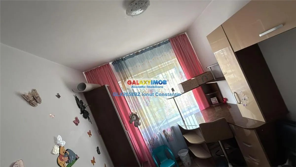 Vanzare apartament 3 camere zona CENTRALA - foto 5