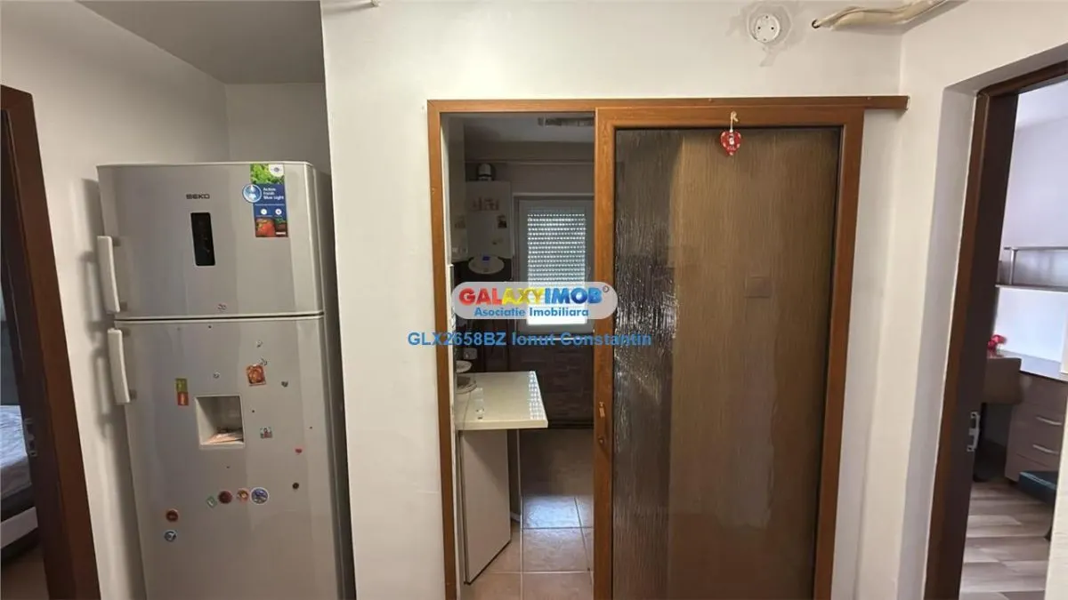 Vanzare apartament 3 camere zona CENTRALA - foto 6