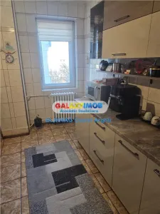 Vindem ap 2 cam decomandat spatios , Negru Voda - foto 5