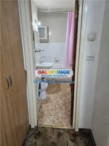 APARTAMENT 3 CAMERE DE VANZARE METROU GORJULUI - foto 8