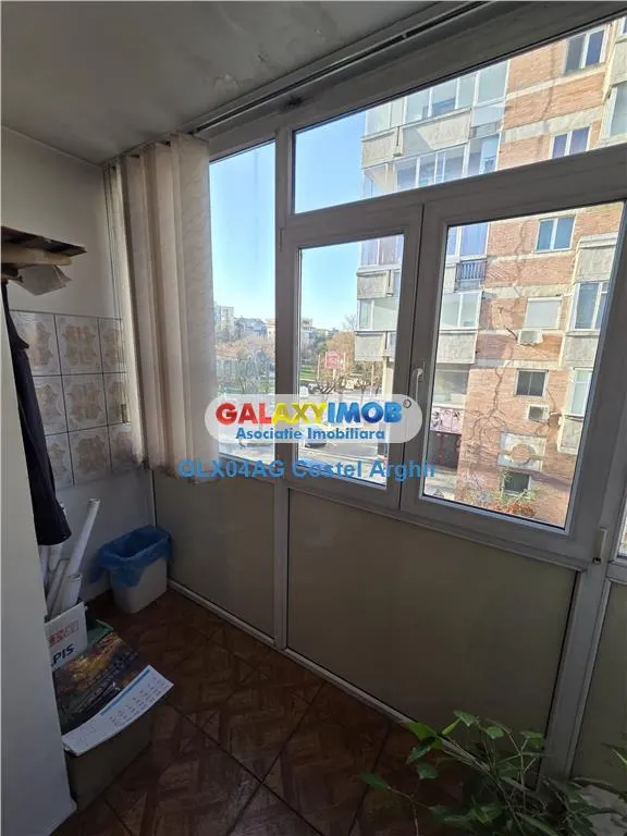 Vindem garsoniera in zona centrala Republicii cu Maior Sontu - foto 6