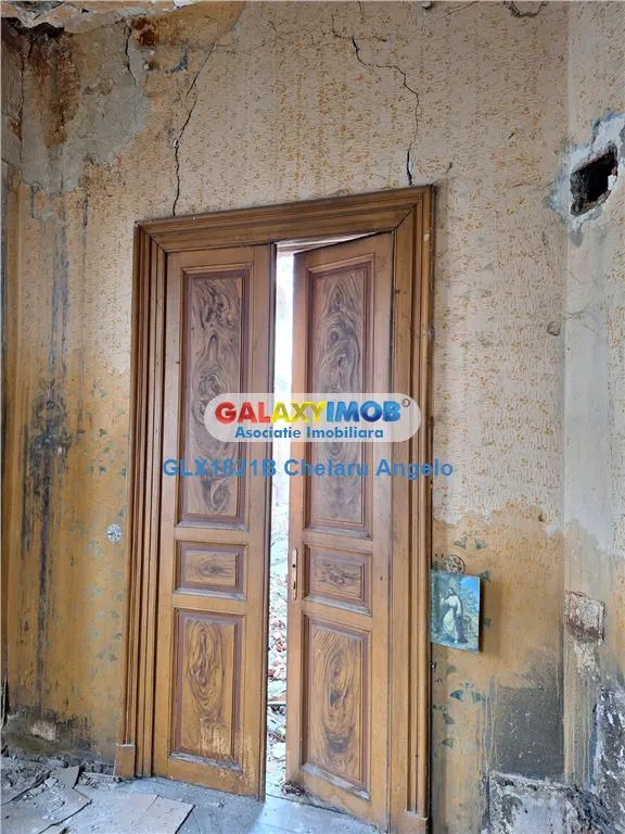 Unirii,Justitiei,vila D+P, impunatoare,supafata 236 mp teren 274 mp - foto 4