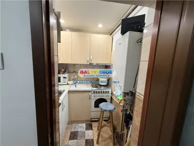 Vanzare apartament 3 camere, zona Vest, Ploiesti - foto 14