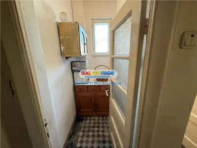 Inchiriere casa 4 camere, in Ploiesti, zona Centrala - foto 21