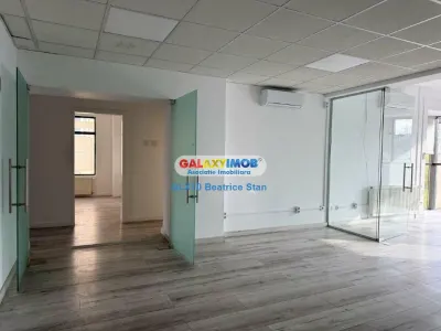 Spatiu birouri generos PIATA UNIRII, loc de parcare asigurat - foto 2