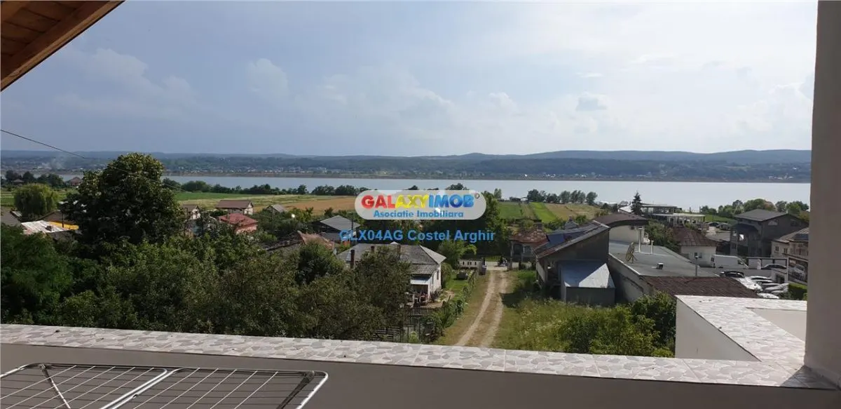 Vindem vila-pensiune in Budeasa P+E , mobilata si utilata - foto 2