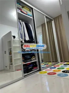 Apartament 3 camere, decomandat, 2 bai, renovat, mobilat, Diham - foto 7