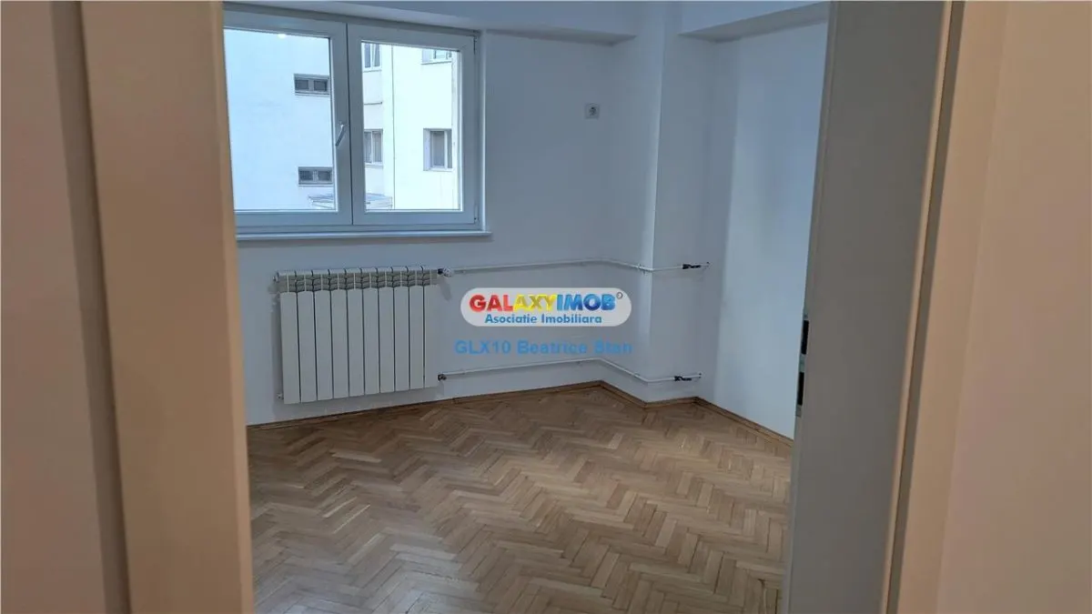 Inchiriere apartament 4 camere decomandat spatios ULTRACENTRAL - foto 2