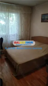 Vanzare apart 4 camere,etaj 2 din 8 zona Pantelimon - foto 4