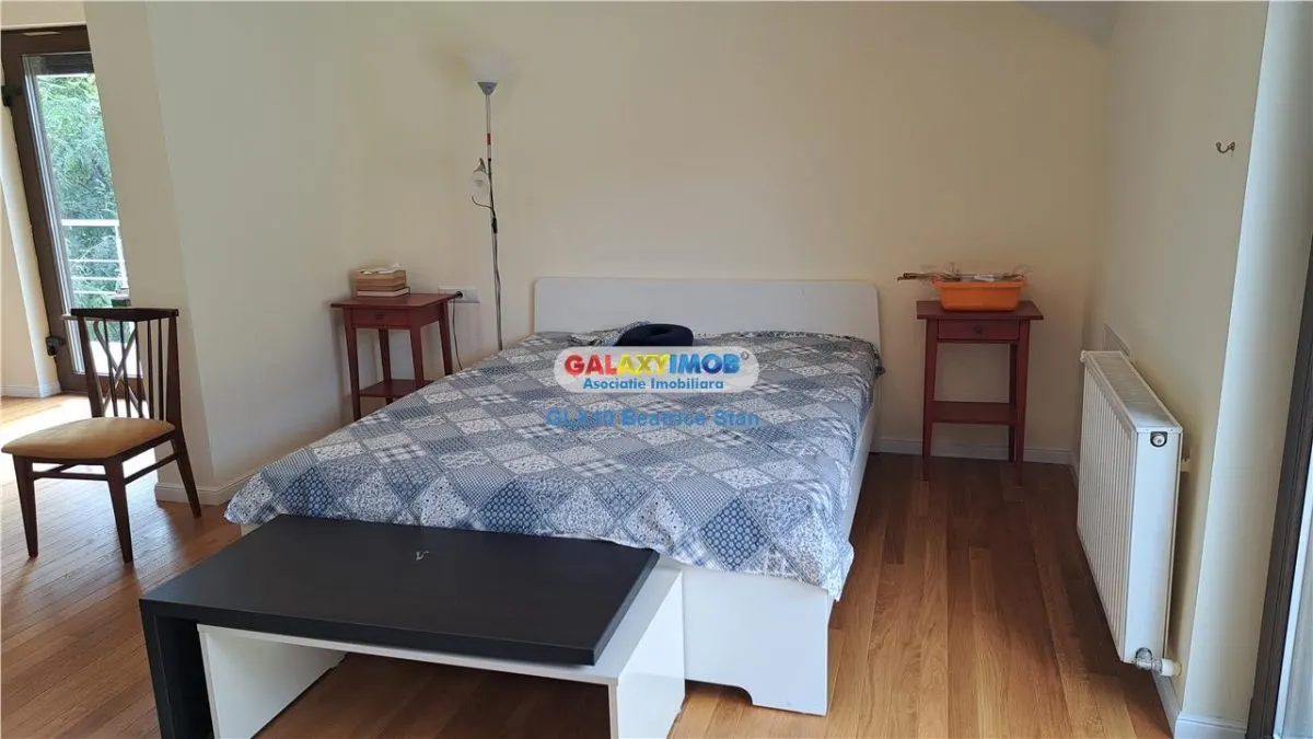 Vila foarte frumoasa langa  PALATUL si LACUL MOGOSOAIA - foto 10
