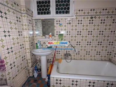 Bdul Cantemir , apartament 2 camere,etj 1 ,decomandat - foto 11