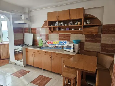 Inchiriere apartament 2 camere decomandat Targoviste Micro 11 - Targoviste