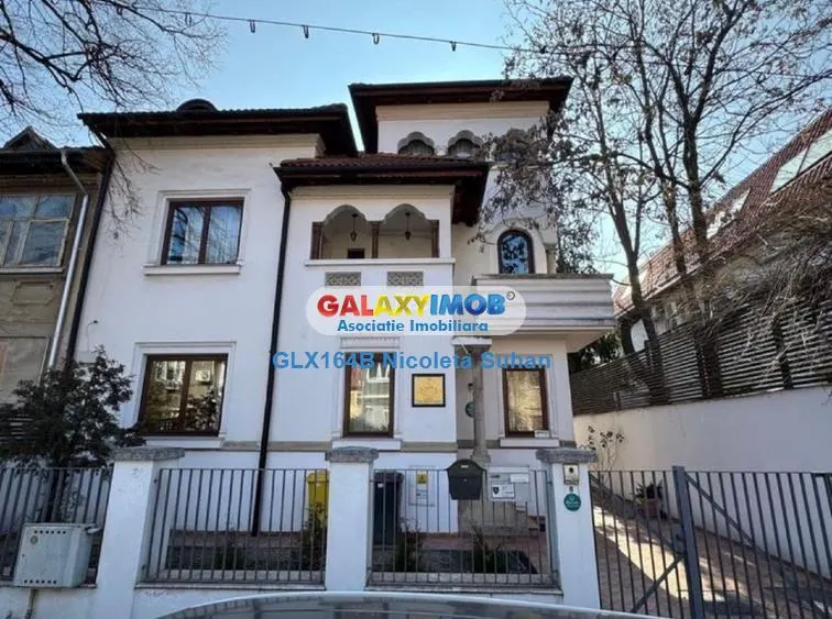 Vila superba | Cotroceni | 8 camere terasa si gradina - foto 2