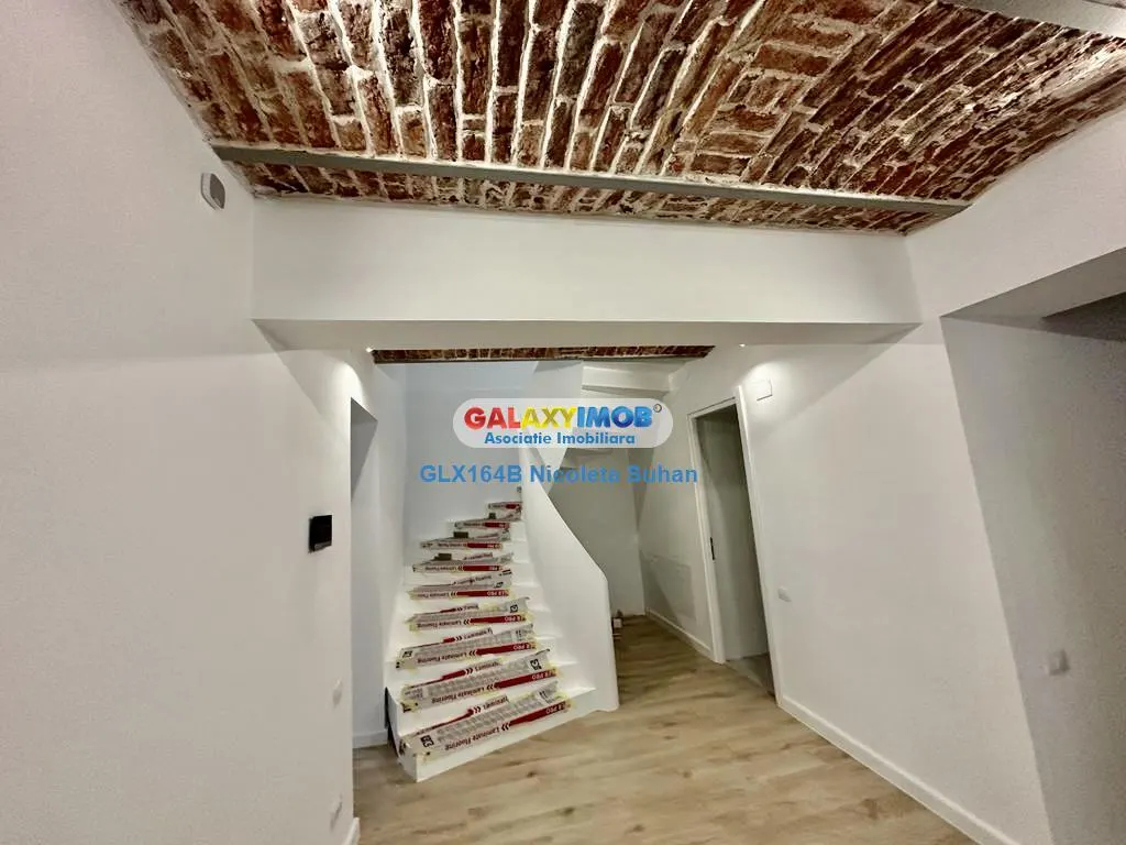 VILA SPECTACULOASA || Piata Victoriei || Renovata - foto 19